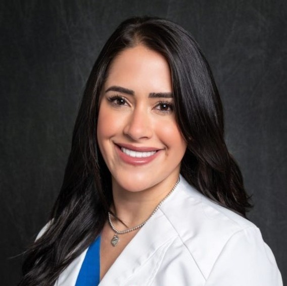 Dr. Carolina Ramirez